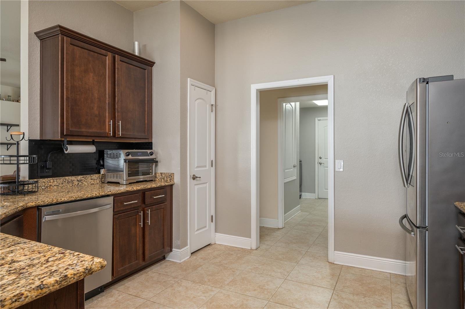 702 COUNTRY WALK CV, EAGLE LAKE, FL, 33839