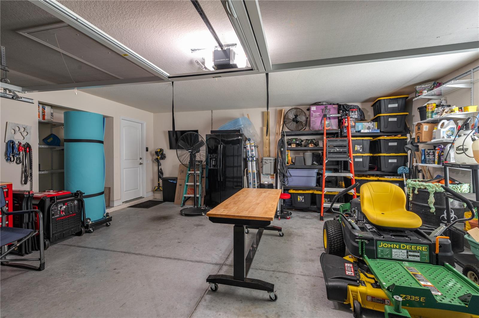 702 COUNTRY WALK CV, EAGLE LAKE, FL, 33839