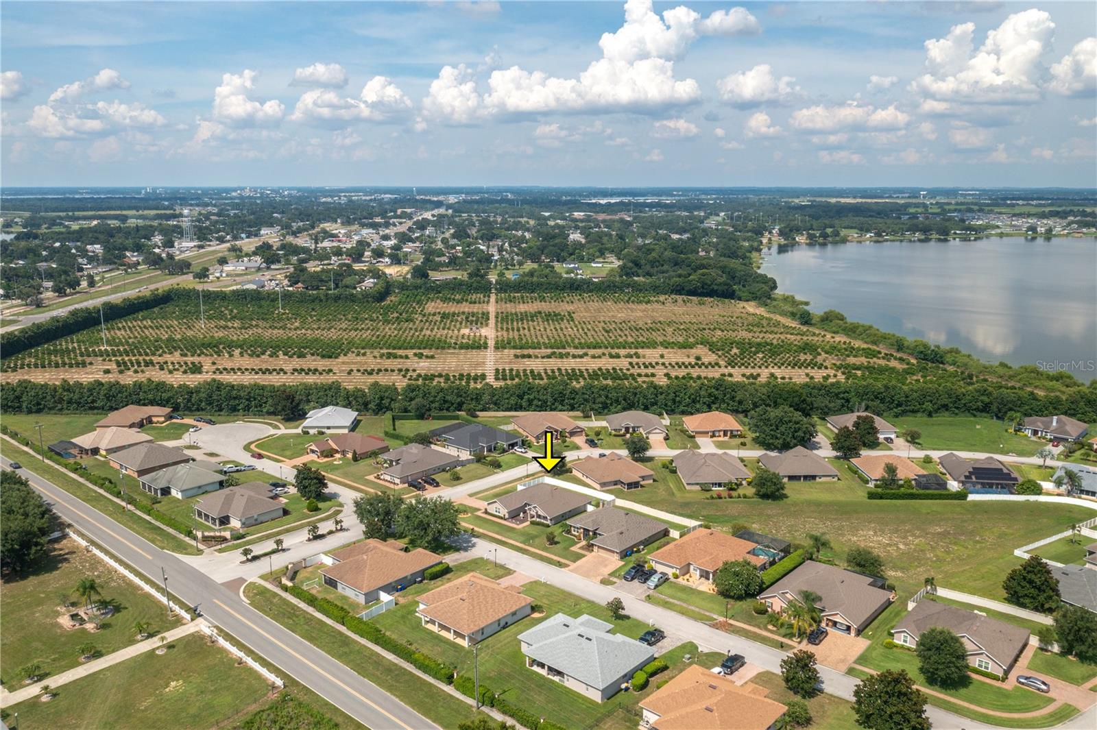 702 COUNTRY WALK CV, EAGLE LAKE, FL, 33839