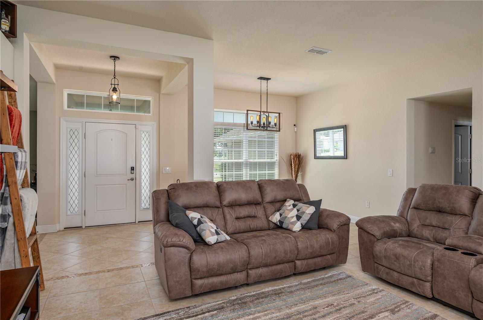 702 COUNTRY WALK CV, EAGLE LAKE, FL, 33839