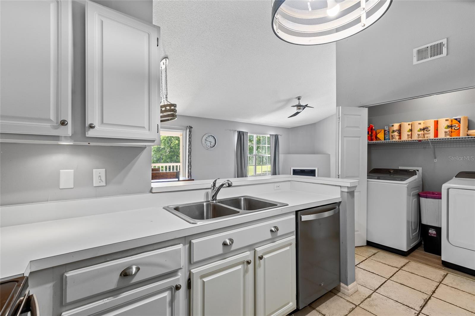 10000 SW 52ND AVE #125, GAINESVILLE, FL, 32608