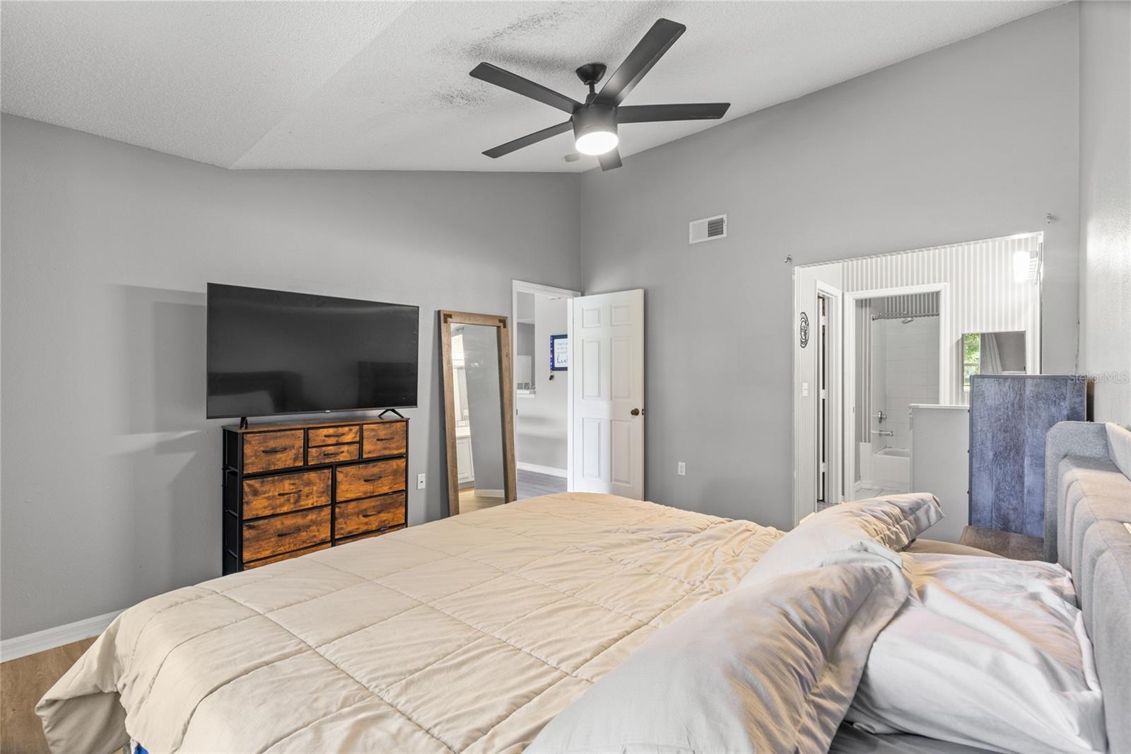 10000 SW 52ND AVE #125, GAINESVILLE, FL, 32608