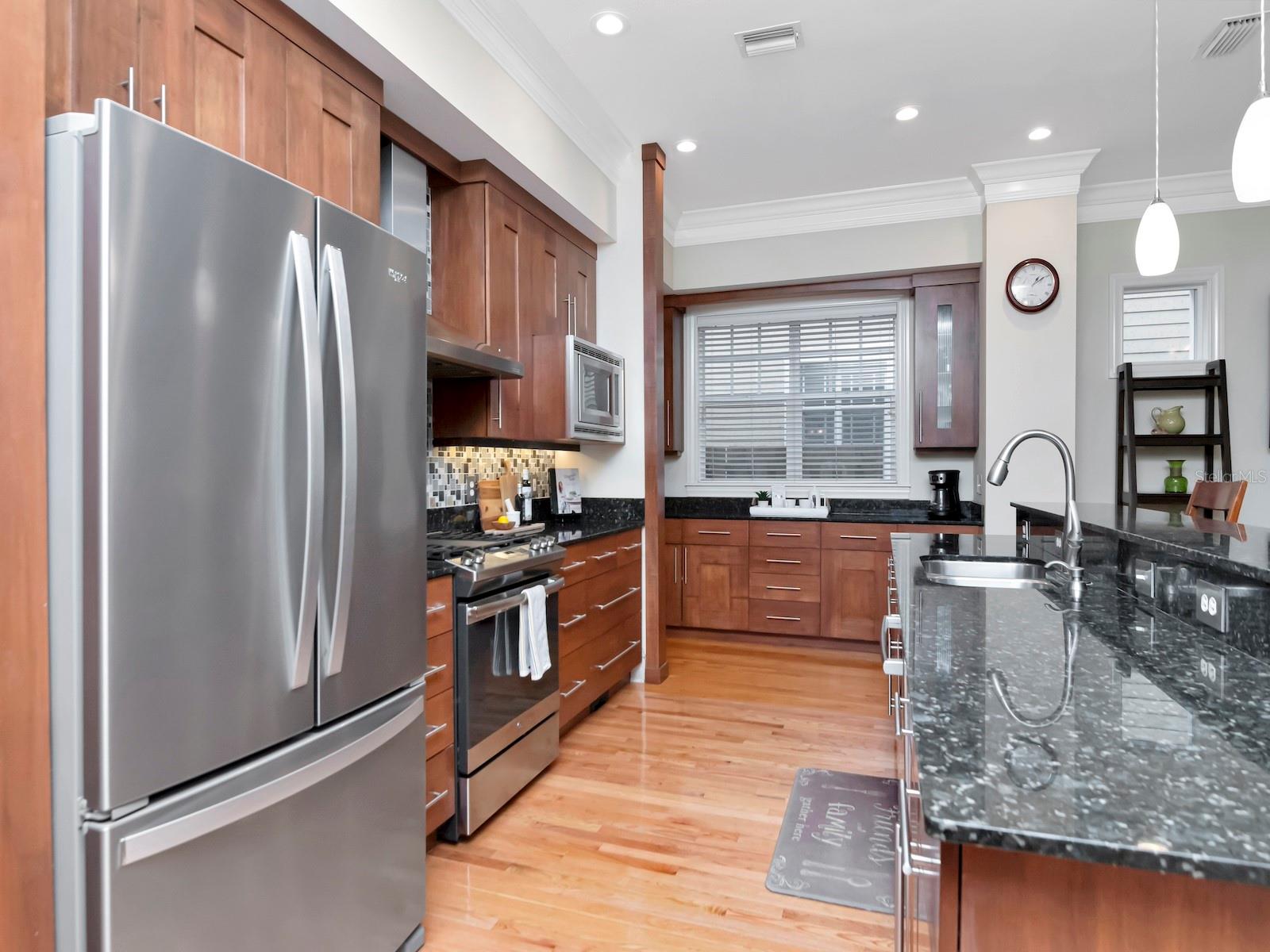 3609 S WAVERLY PL, TAMPA, FL, 33629