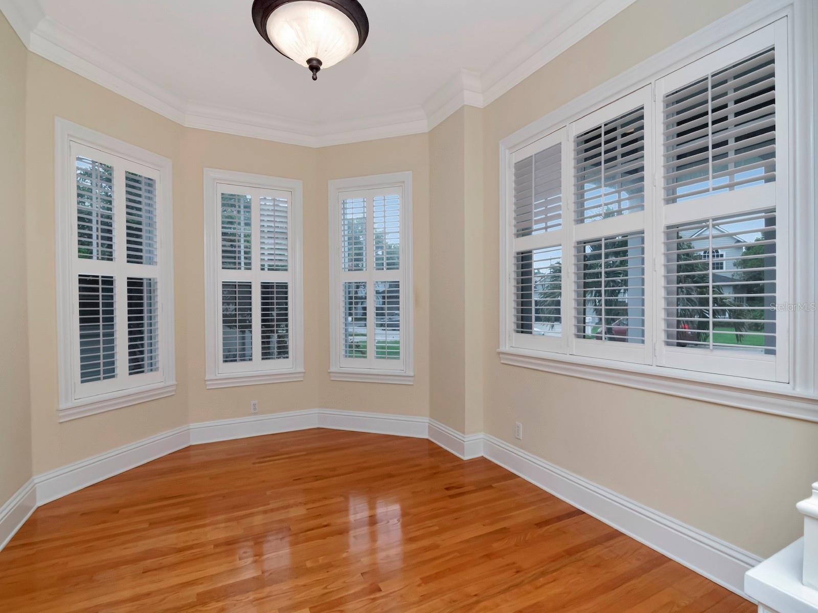 3609 S WAVERLY PL, TAMPA, FL, 33629