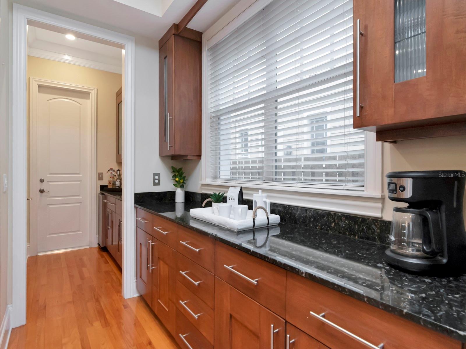 3609 S WAVERLY PL, TAMPA, FL, 33629