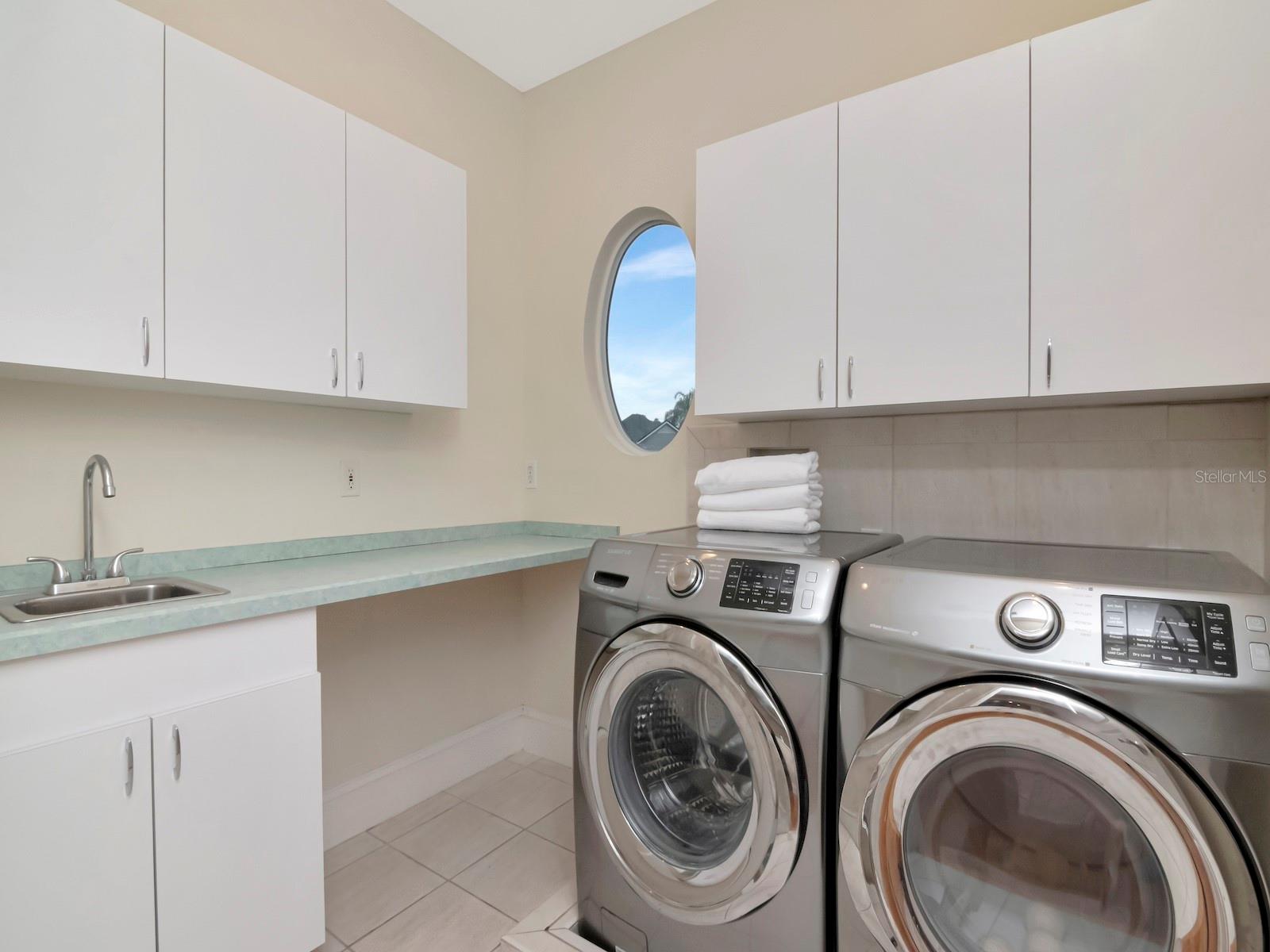 3609 S WAVERLY PL, TAMPA, FL, 33629