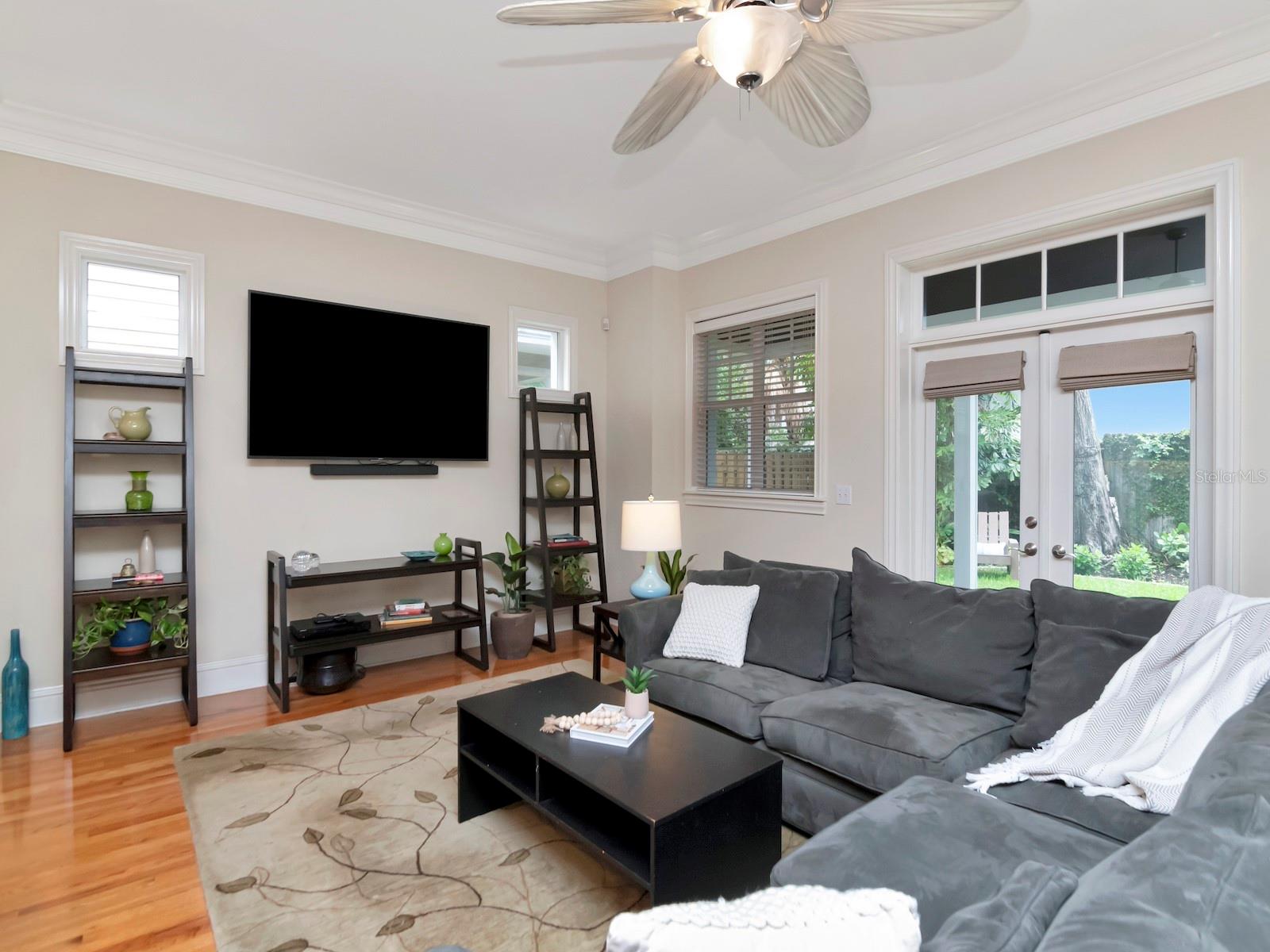 3609 S WAVERLY PL, TAMPA, FL, 33629