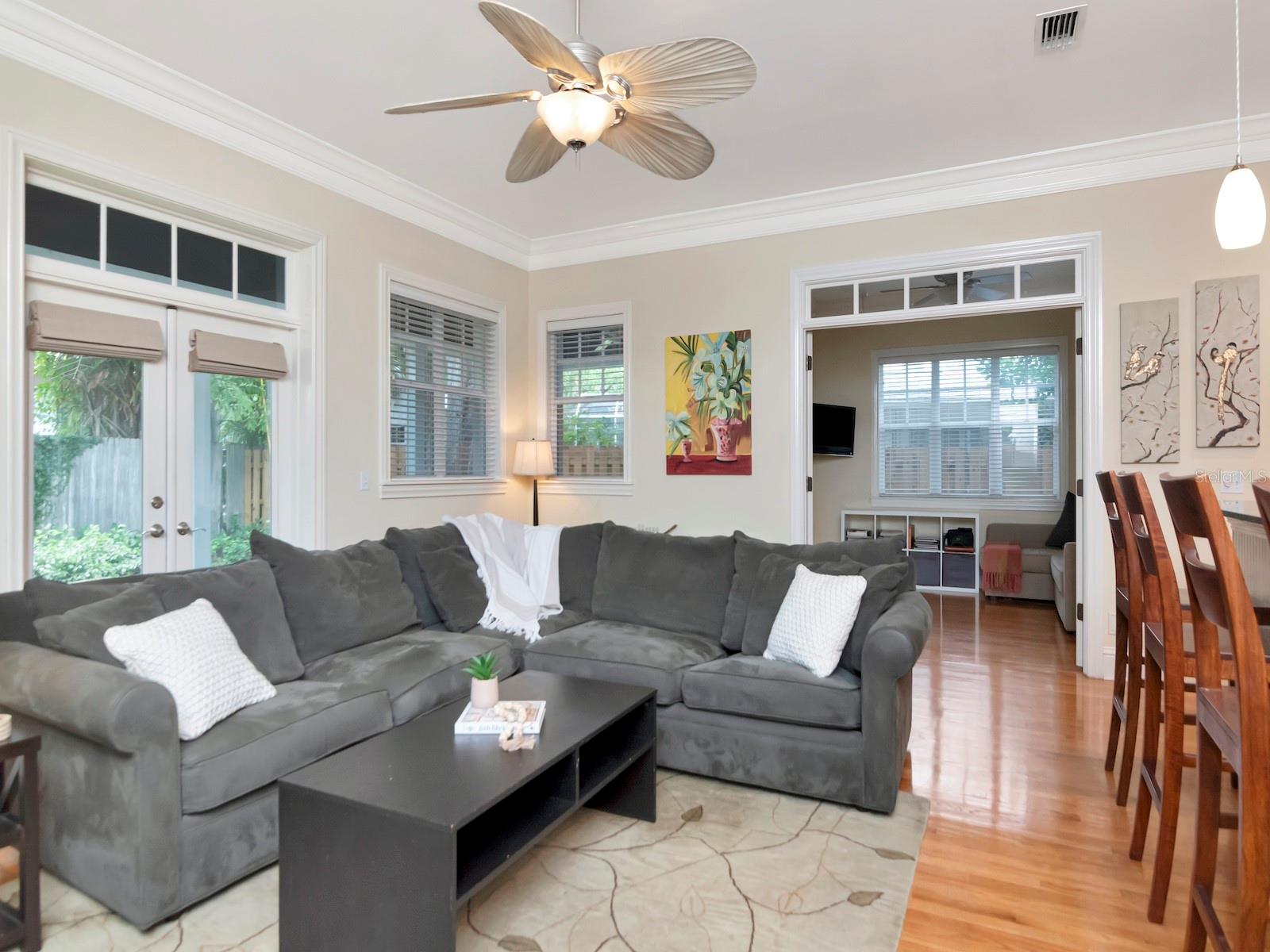 3609 S WAVERLY PL, TAMPA, FL, 33629