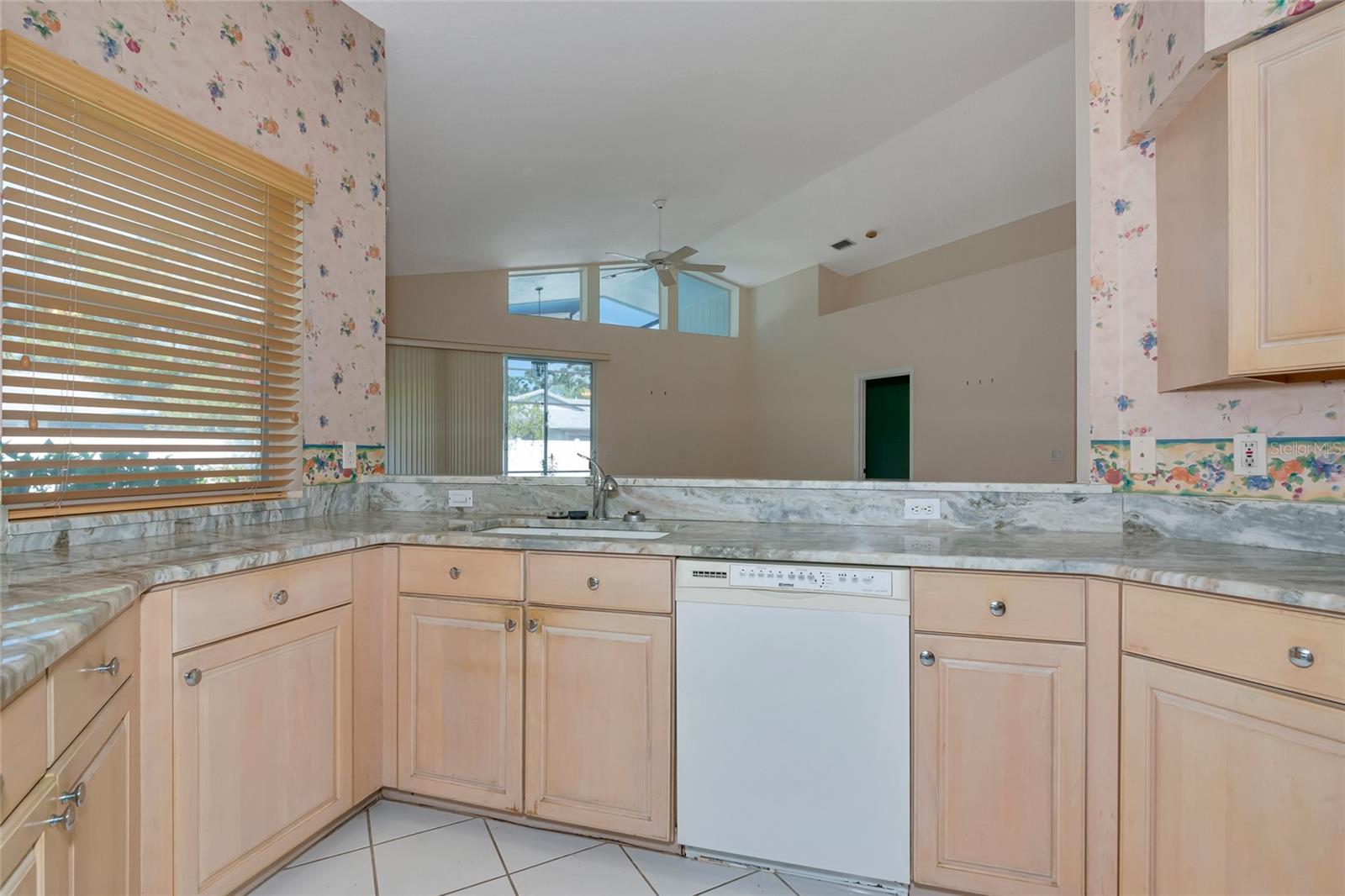 4318 MARCOTT CIR, SARASOTA, FL, 34233