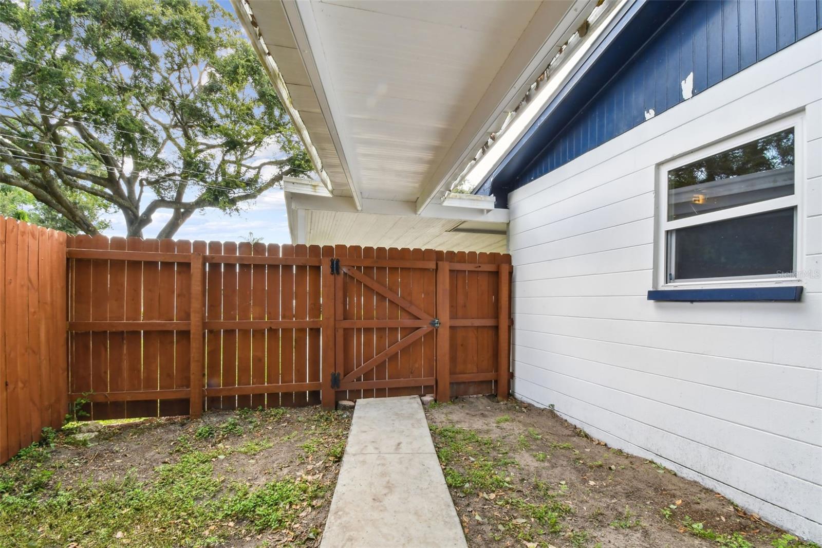 1605 SYDNEY RD, VALRICO, FL, 33594