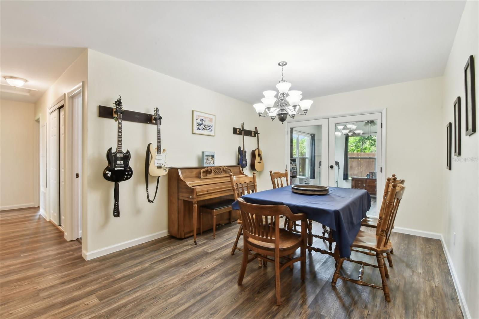 1605 SYDNEY RD, VALRICO, FL, 33594