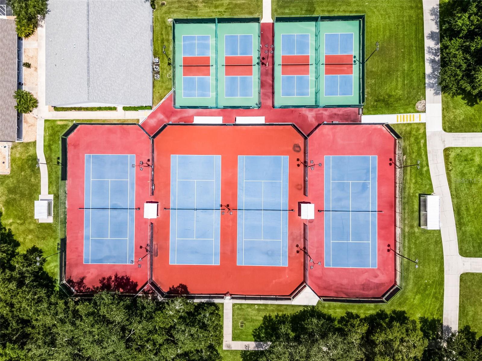 25545 LAUREL VALLEY RD, LEESBURG, FL, 34748