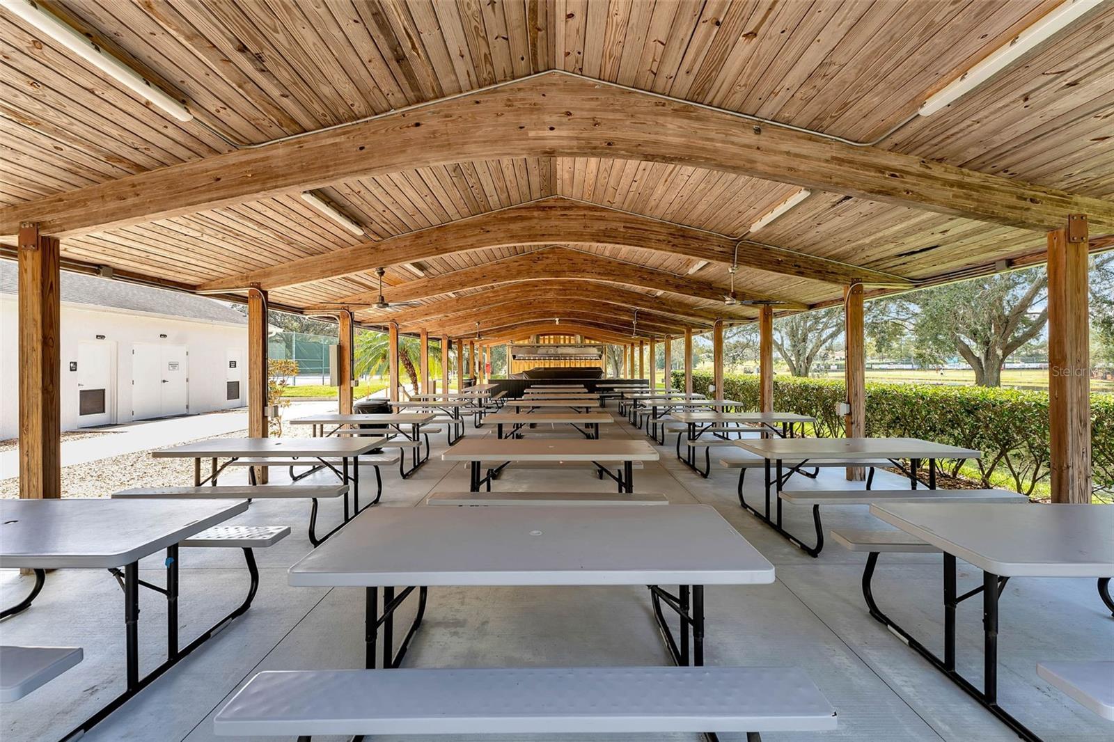 25545 LAUREL VALLEY RD, LEESBURG, FL, 34748