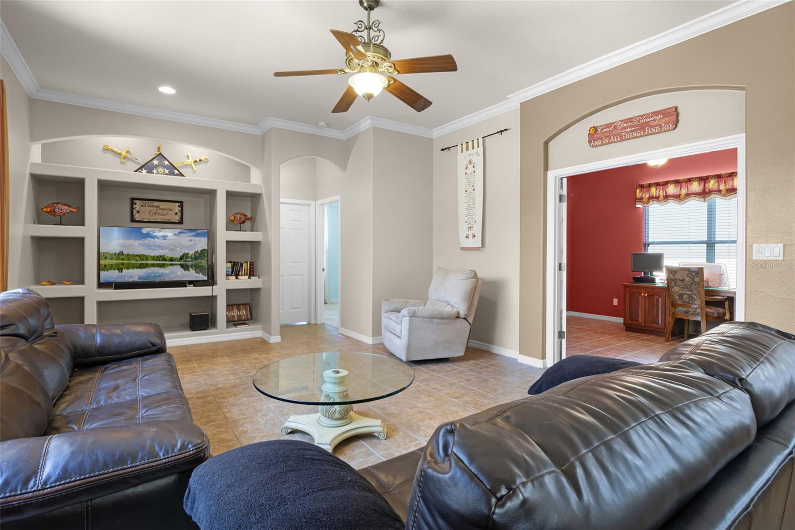 25545 LAUREL VALLEY RD, LEESBURG, FL, 34748