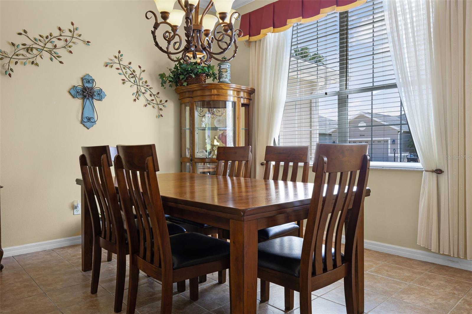 25545 LAUREL VALLEY RD, LEESBURG, FL, 34748