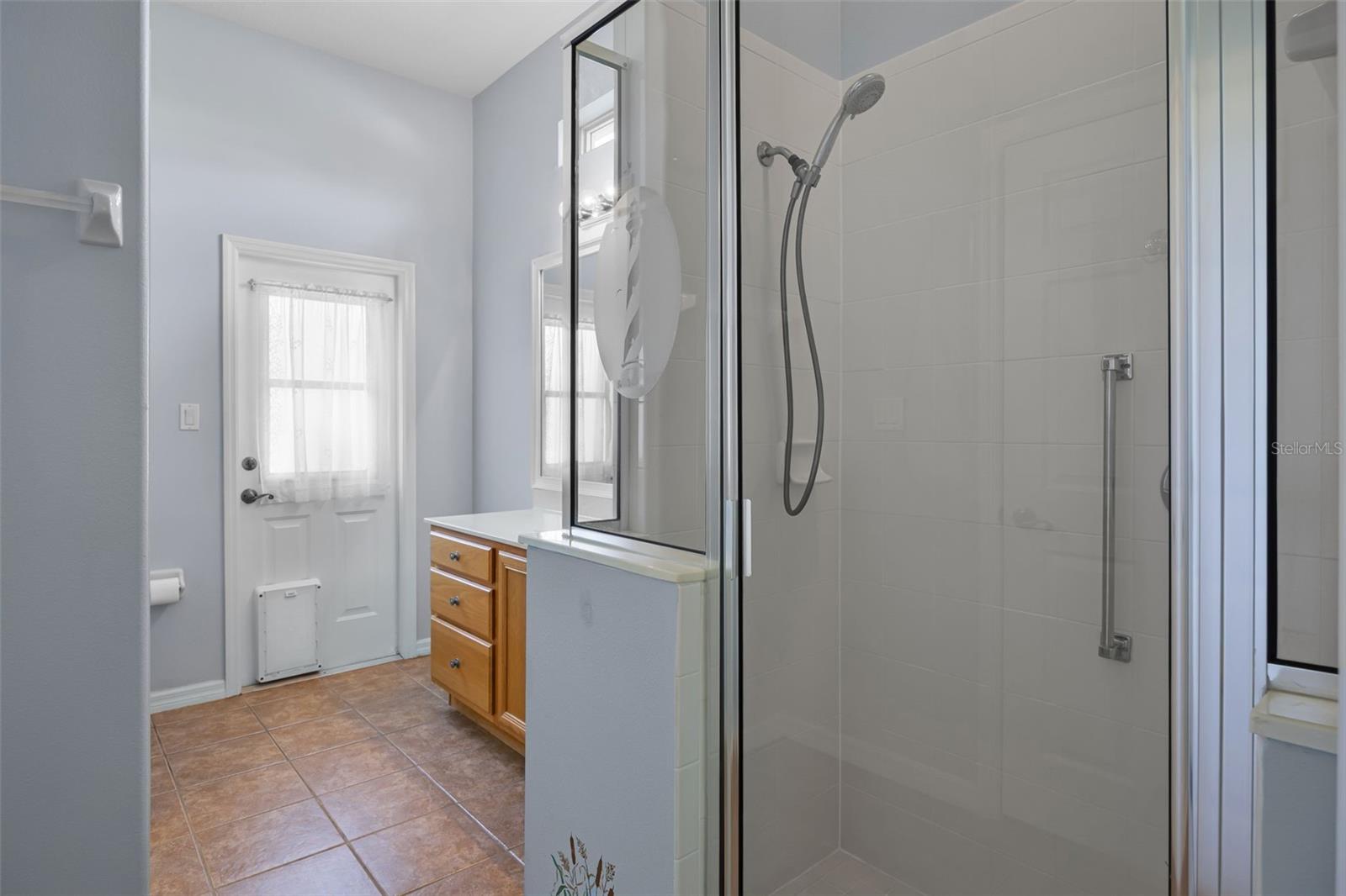 25545 LAUREL VALLEY RD, LEESBURG, FL, 34748