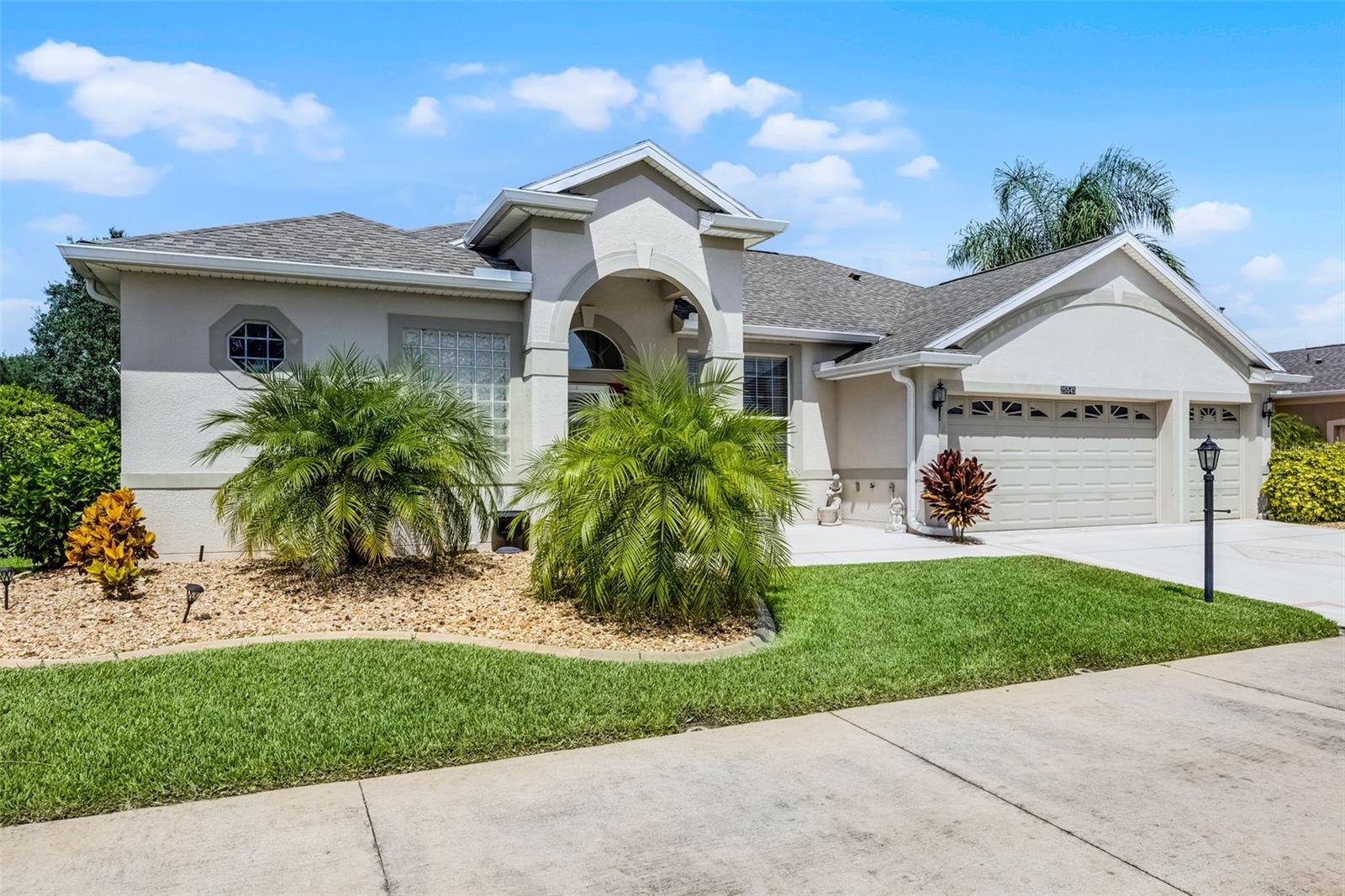 25545 LAUREL VALLEY RD, LEESBURG, FL, 34748