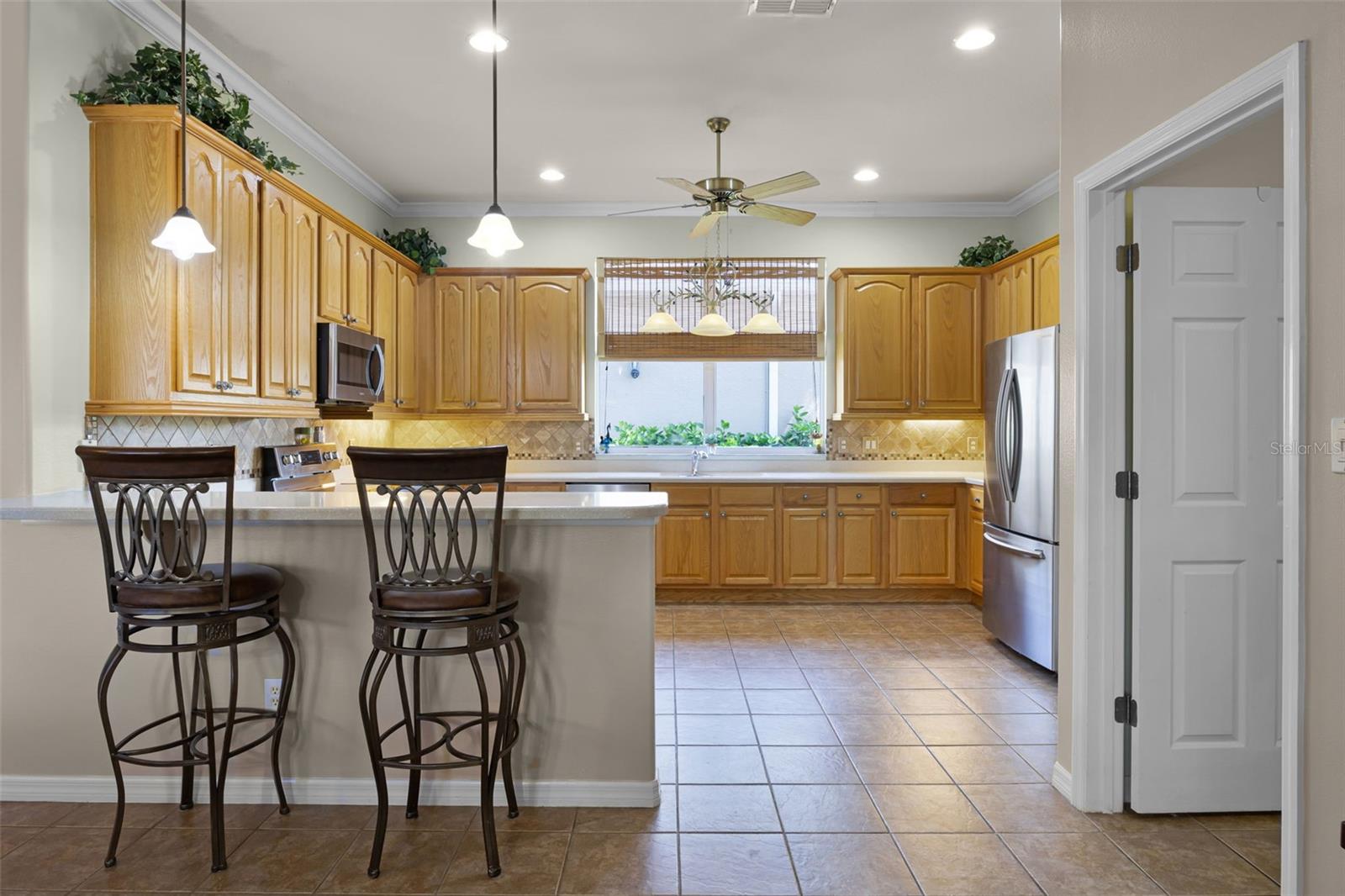 25545 LAUREL VALLEY RD, LEESBURG, FL, 34748