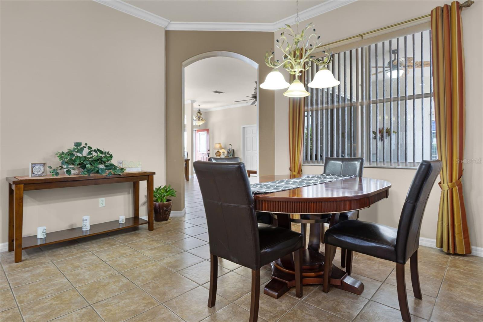 25545 LAUREL VALLEY RD, LEESBURG, FL, 34748