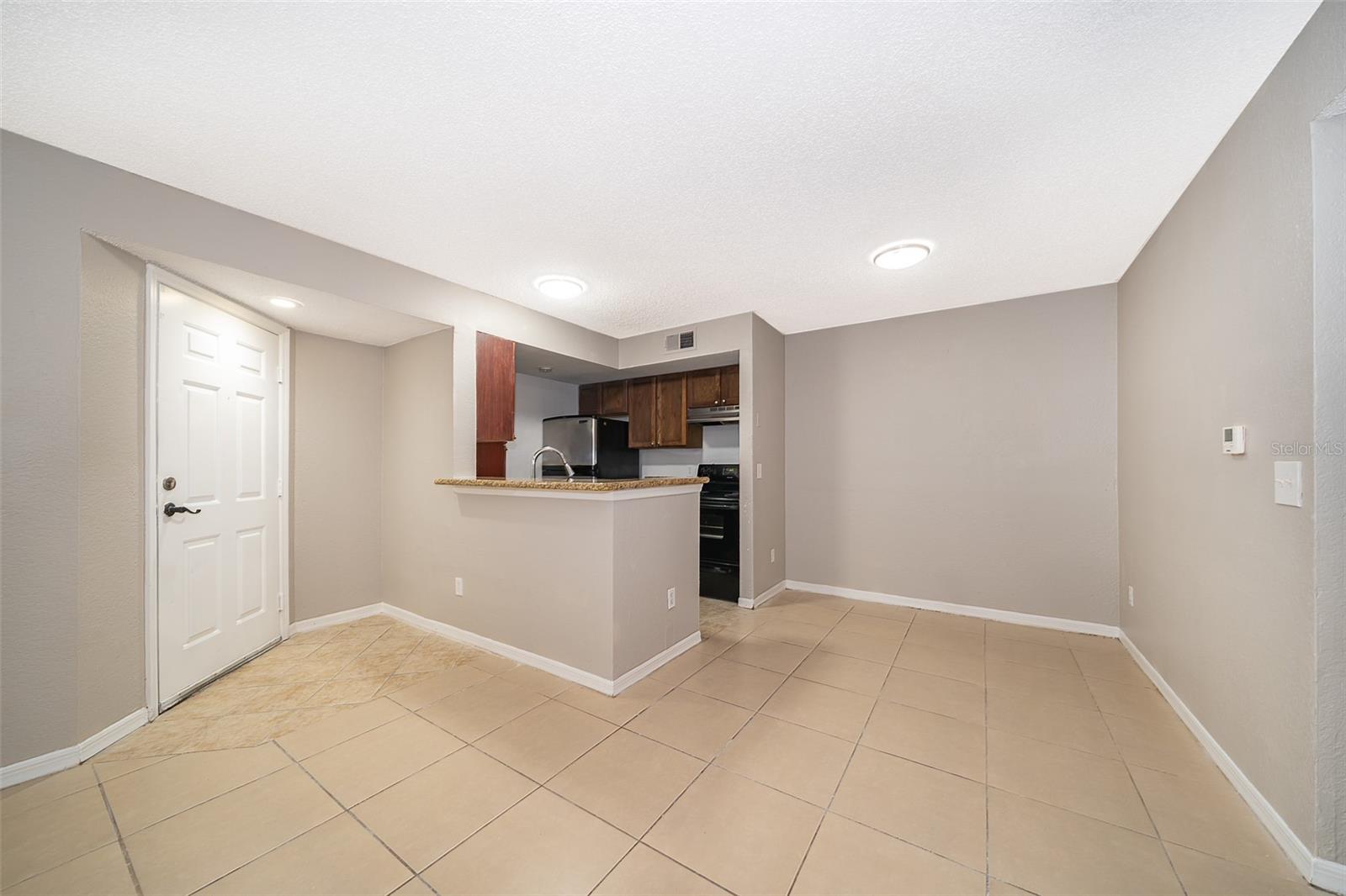 5140 CONROY RD #16, ORLANDO, FL, 32811