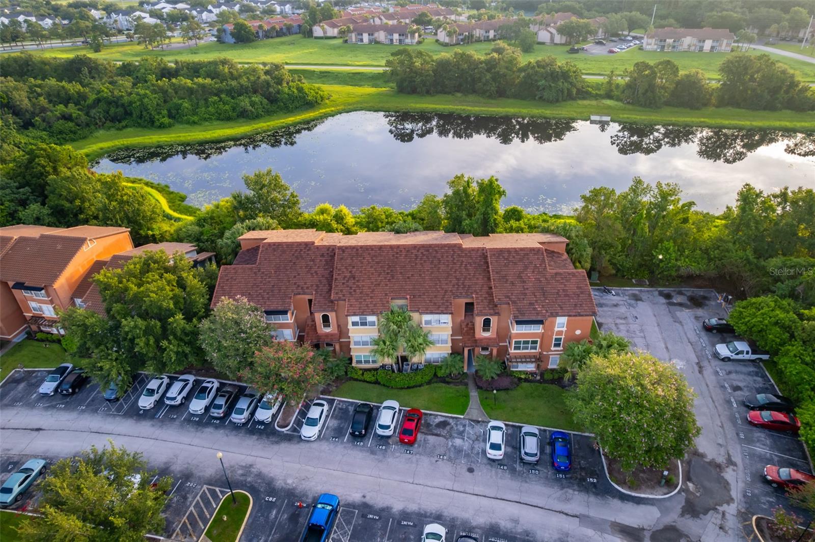 5140 CONROY RD #16, ORLANDO, FL, 32811