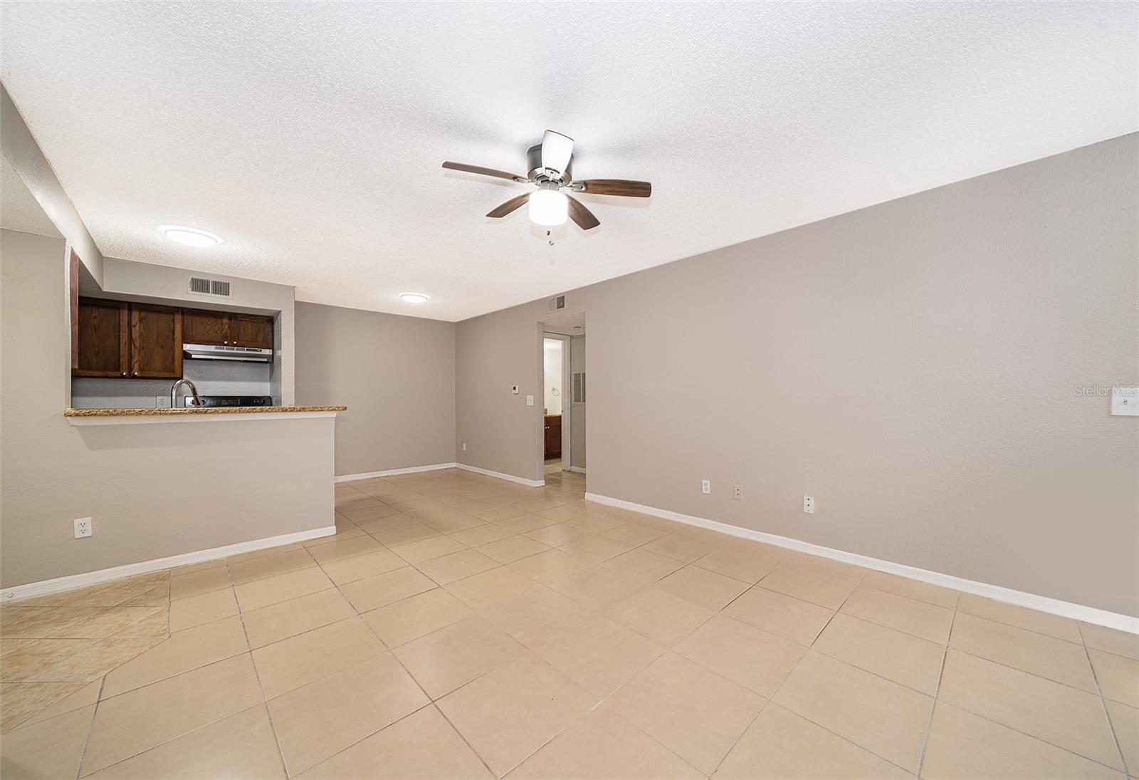 5140 CONROY RD #16, ORLANDO, FL, 32811