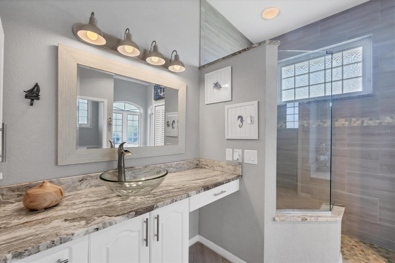 13900 LONG LAKE LN, PORT CHARLOTTE, FL, 33953