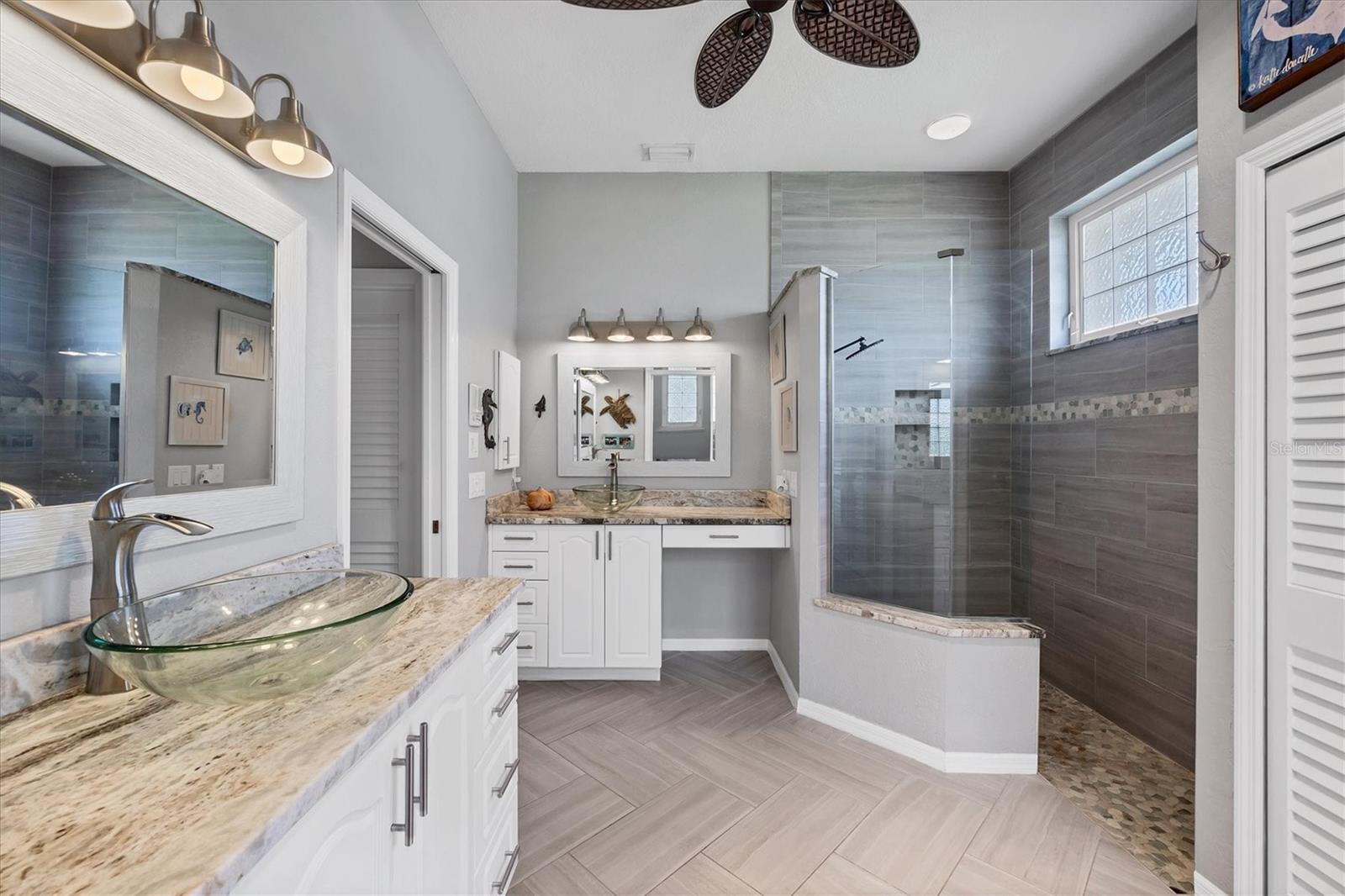 13900 LONG LAKE LN, PORT CHARLOTTE, FL, 33953