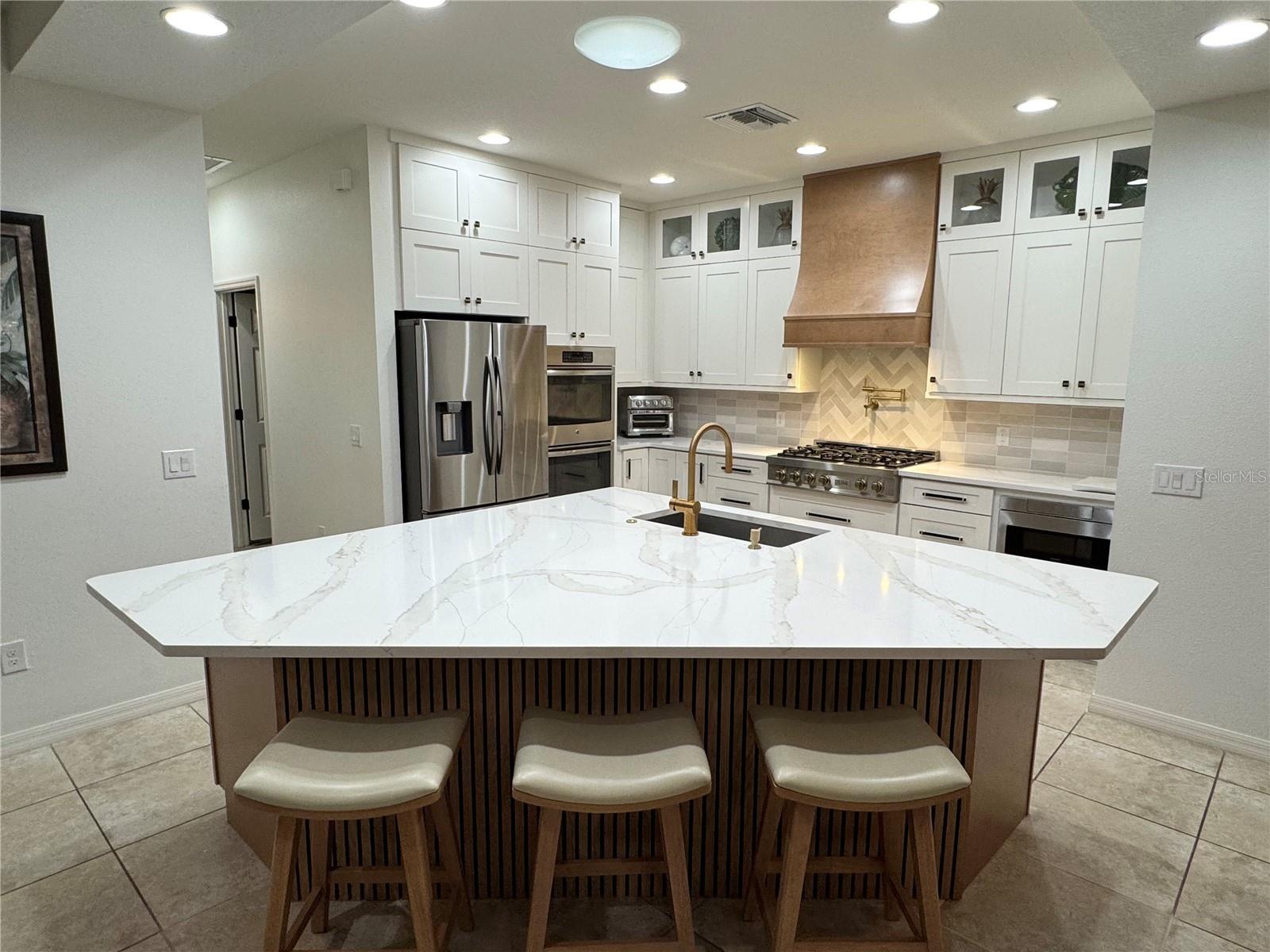 6310 ANISE DR, SARASOTA, FL, 34238