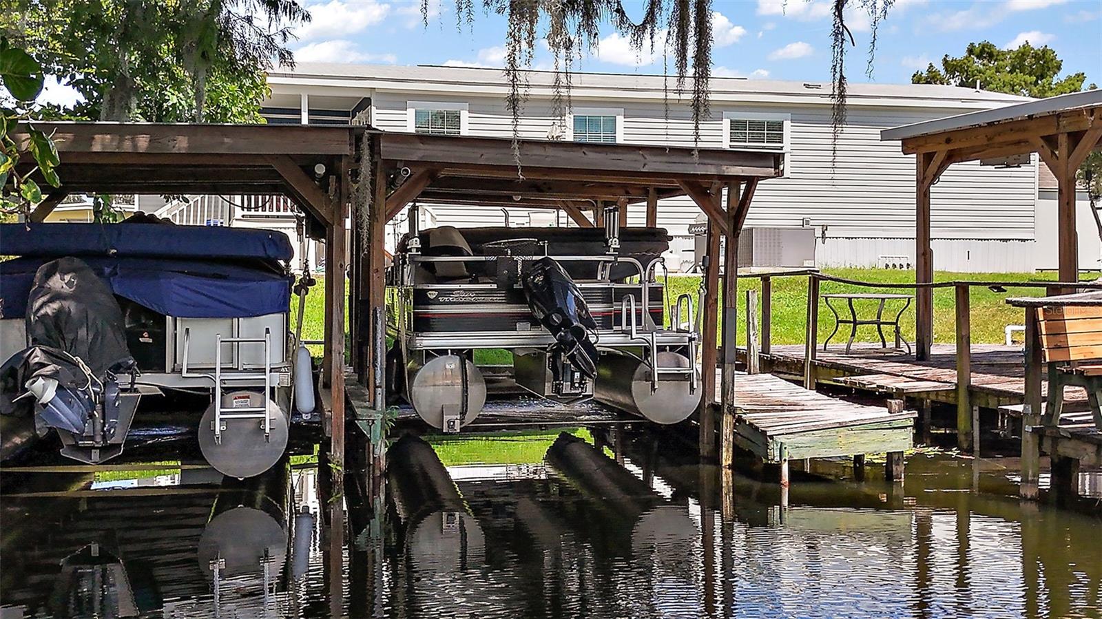 31609 TERRACE DR, TAVARES, FL, 32778