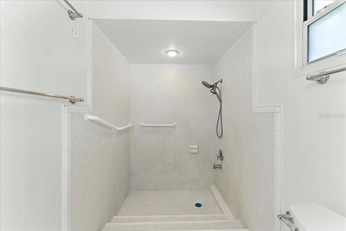 2400 DELORAINE TRL, MAITLAND, FL, 32751