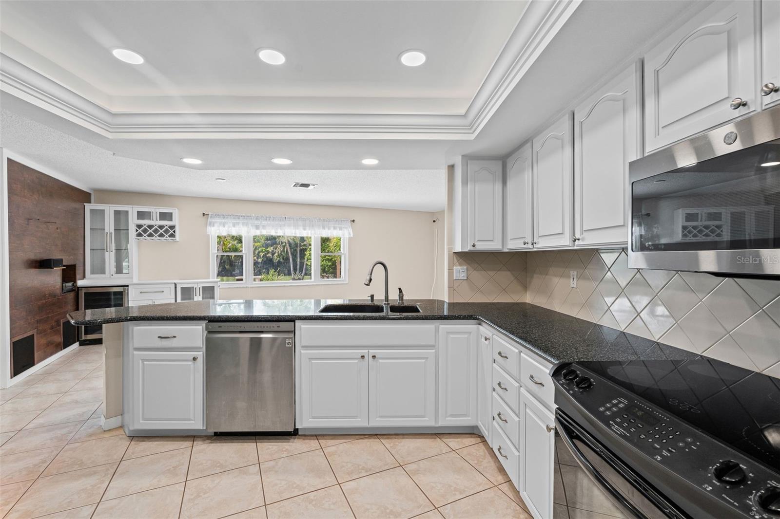 A4658775 Property Photo