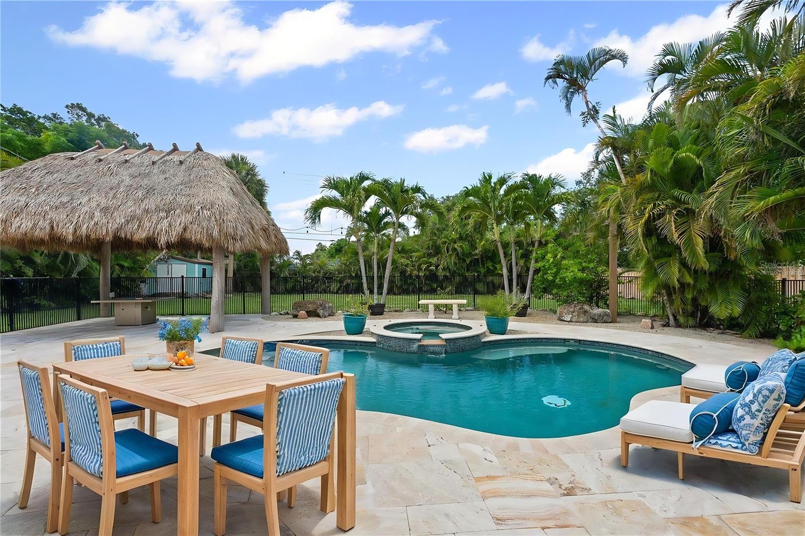 A4658775 Property Photo