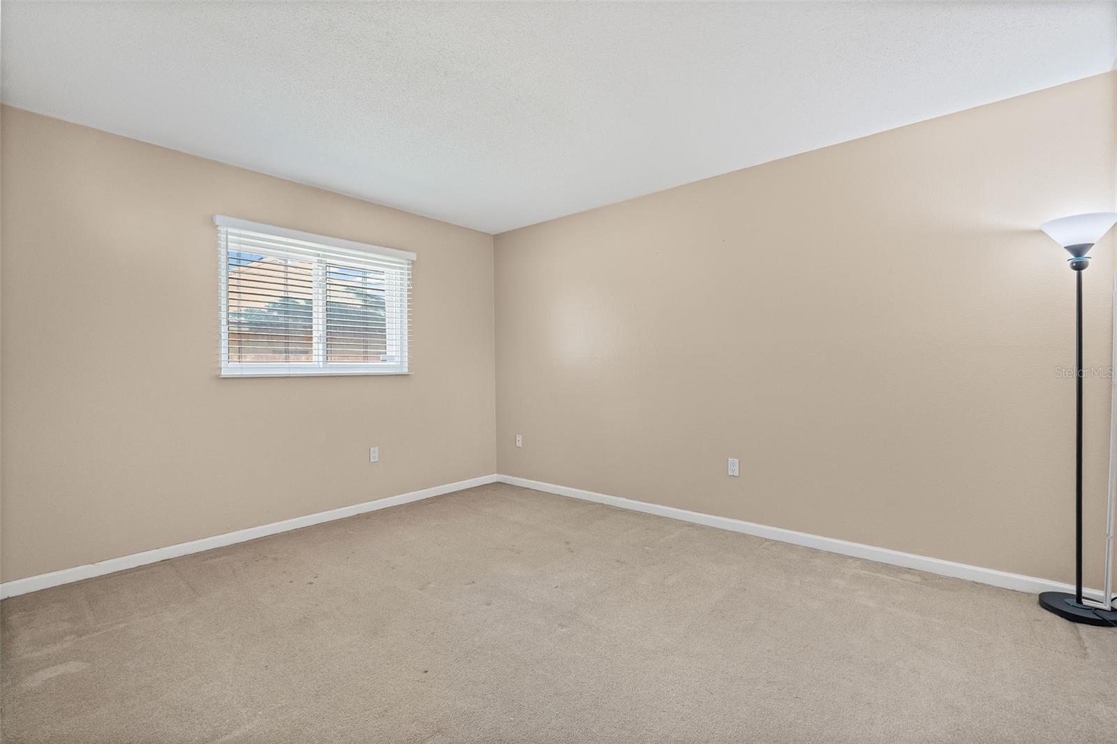 A4658775 Property Photo