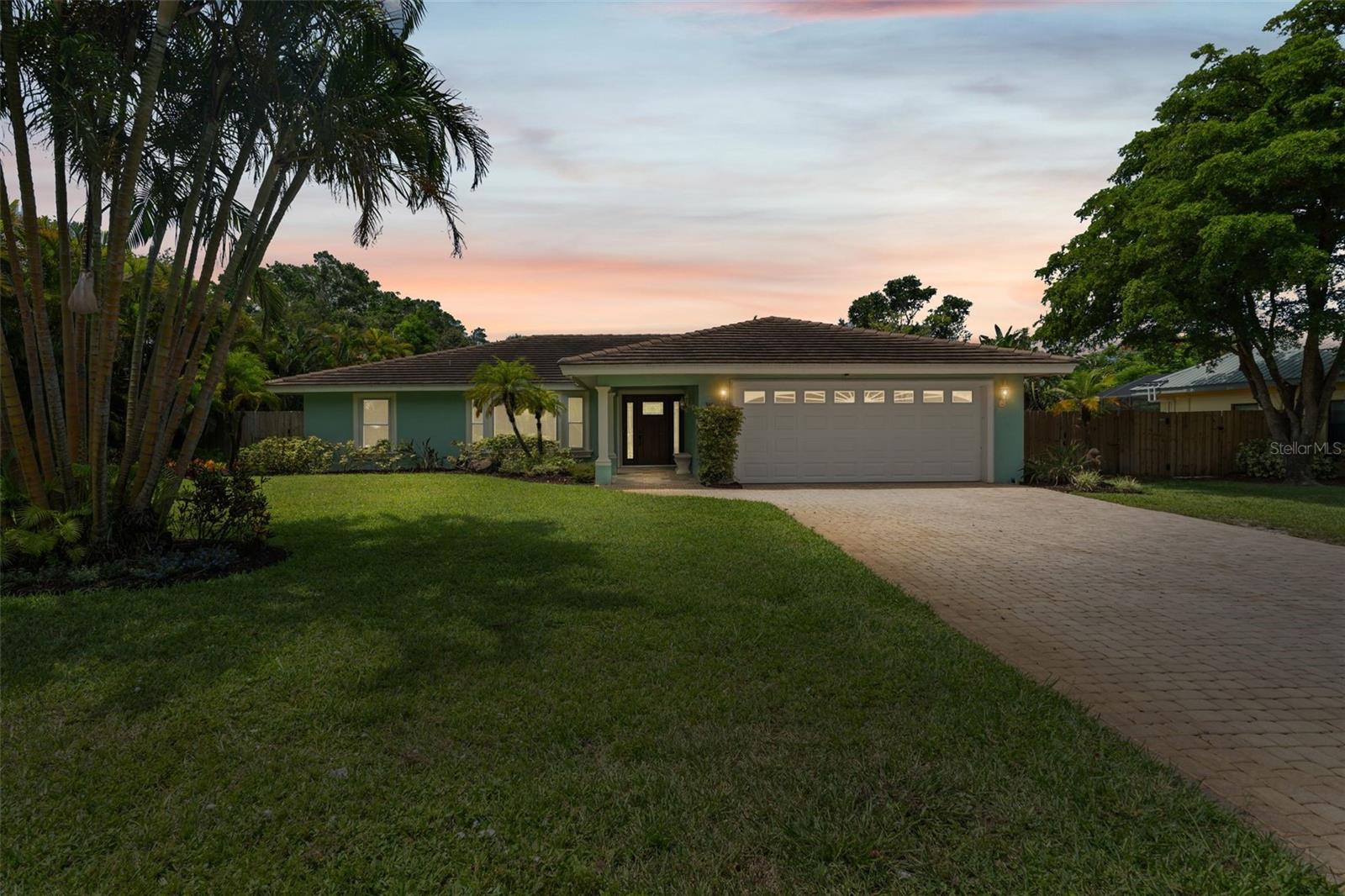 A4658775 Property Photo