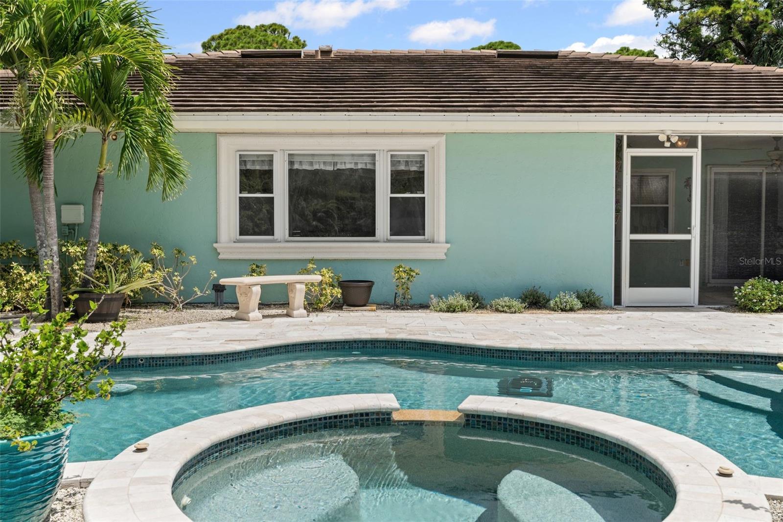 A4658775 Property Photo