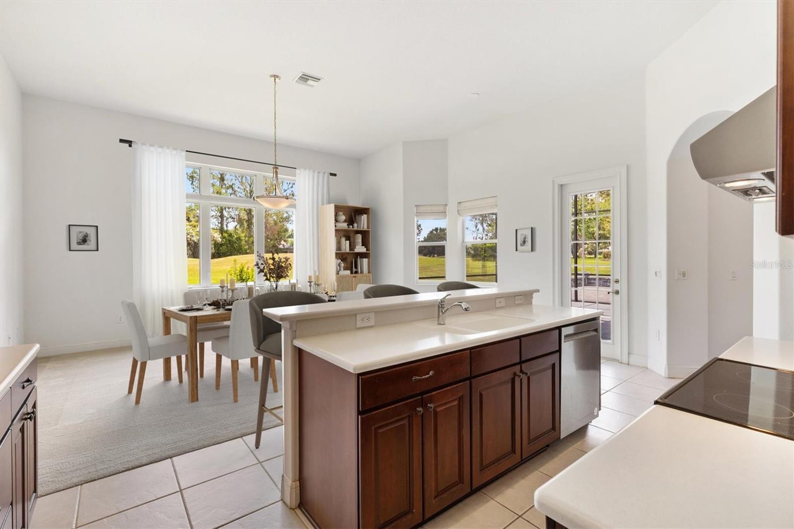 6109 SPINNAKER LOOP, LADY LAKE, FL, 32159