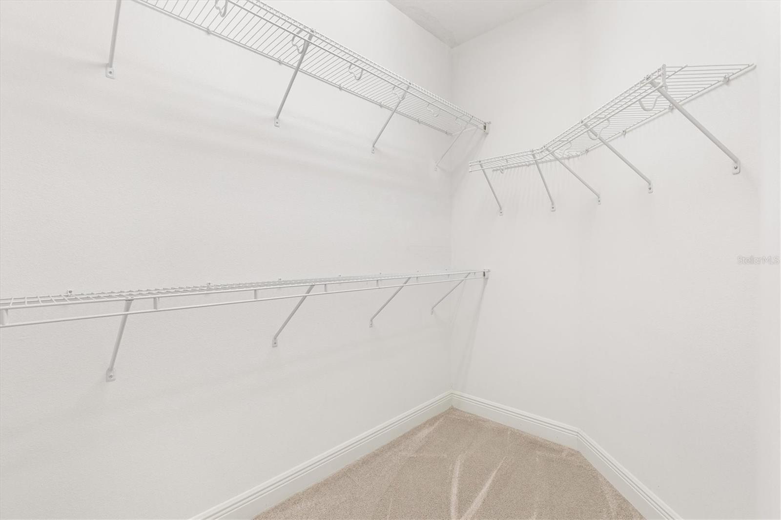 6109 SPINNAKER LOOP, LADY LAKE, FL, 32159