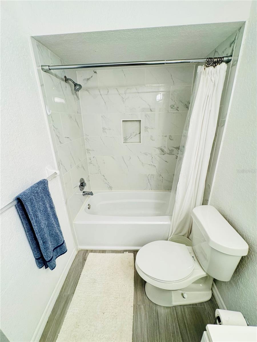 14037 FAIRWAY ISLAND DR #233, ORLANDO, FL, 32837