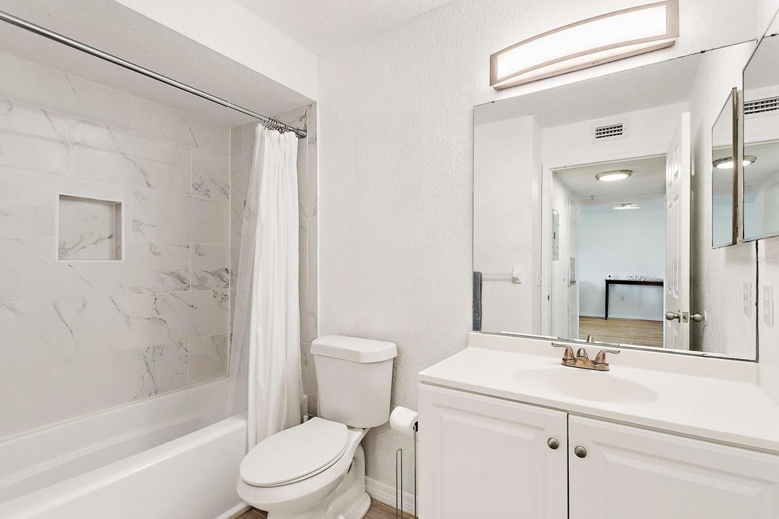 14037 FAIRWAY ISLAND DR #233, ORLANDO, FL, 32837