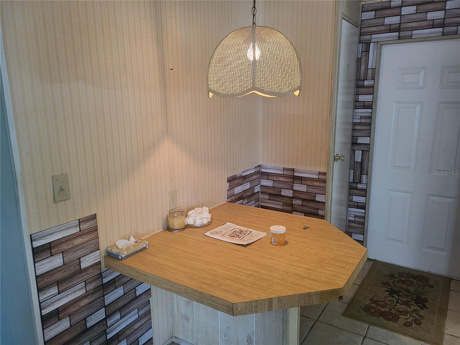 P4935525 Property Photo