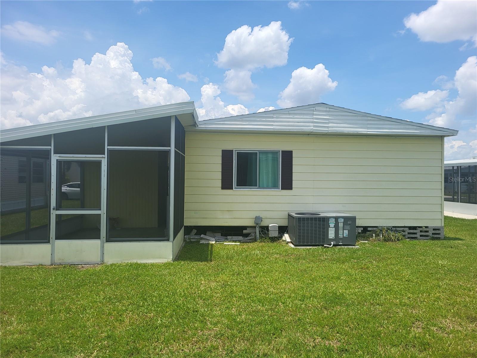 P4935525 Property Photo