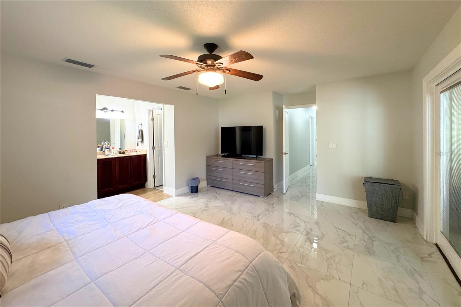 513 E WILDMERE AVE, LONGWOOD, FL, 32750