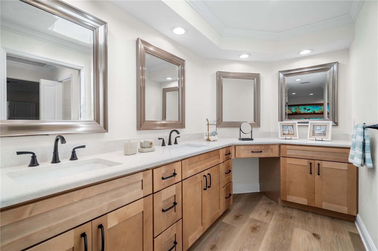 404 DICKMAN DR SW, RUSKIN, FL, 33570