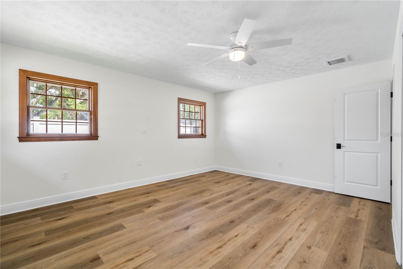 404 DICKMAN DR SW, RUSKIN, FL, 33570