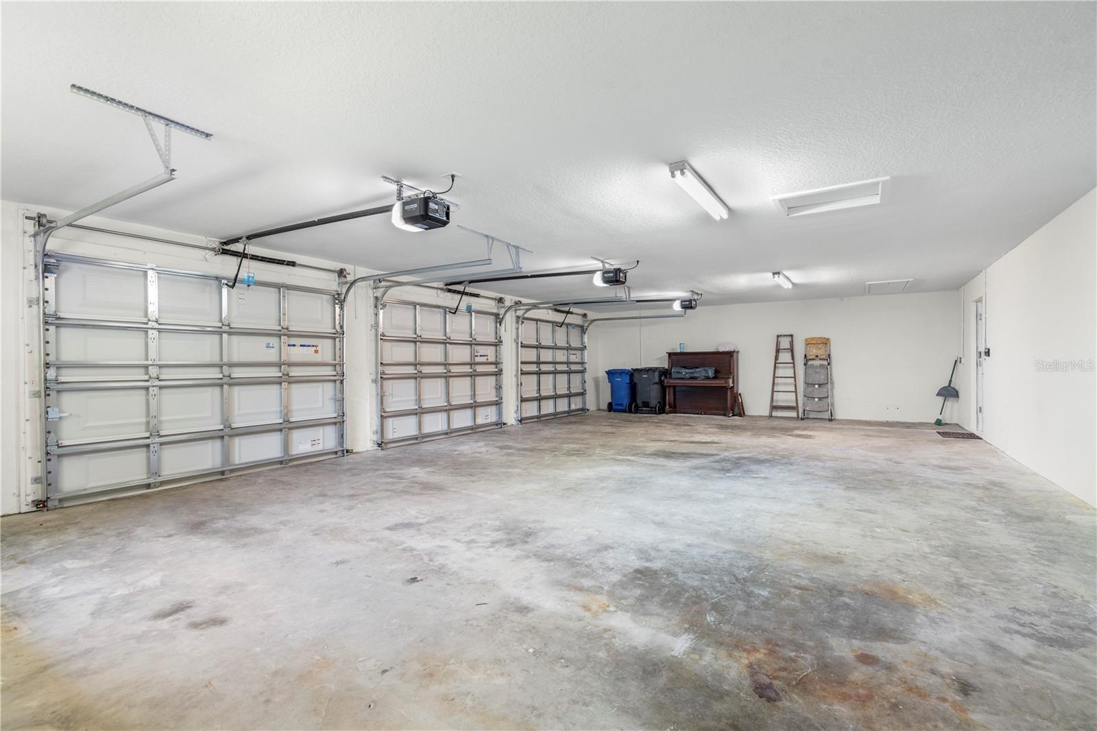 404 DICKMAN DR SW, RUSKIN, FL, 33570