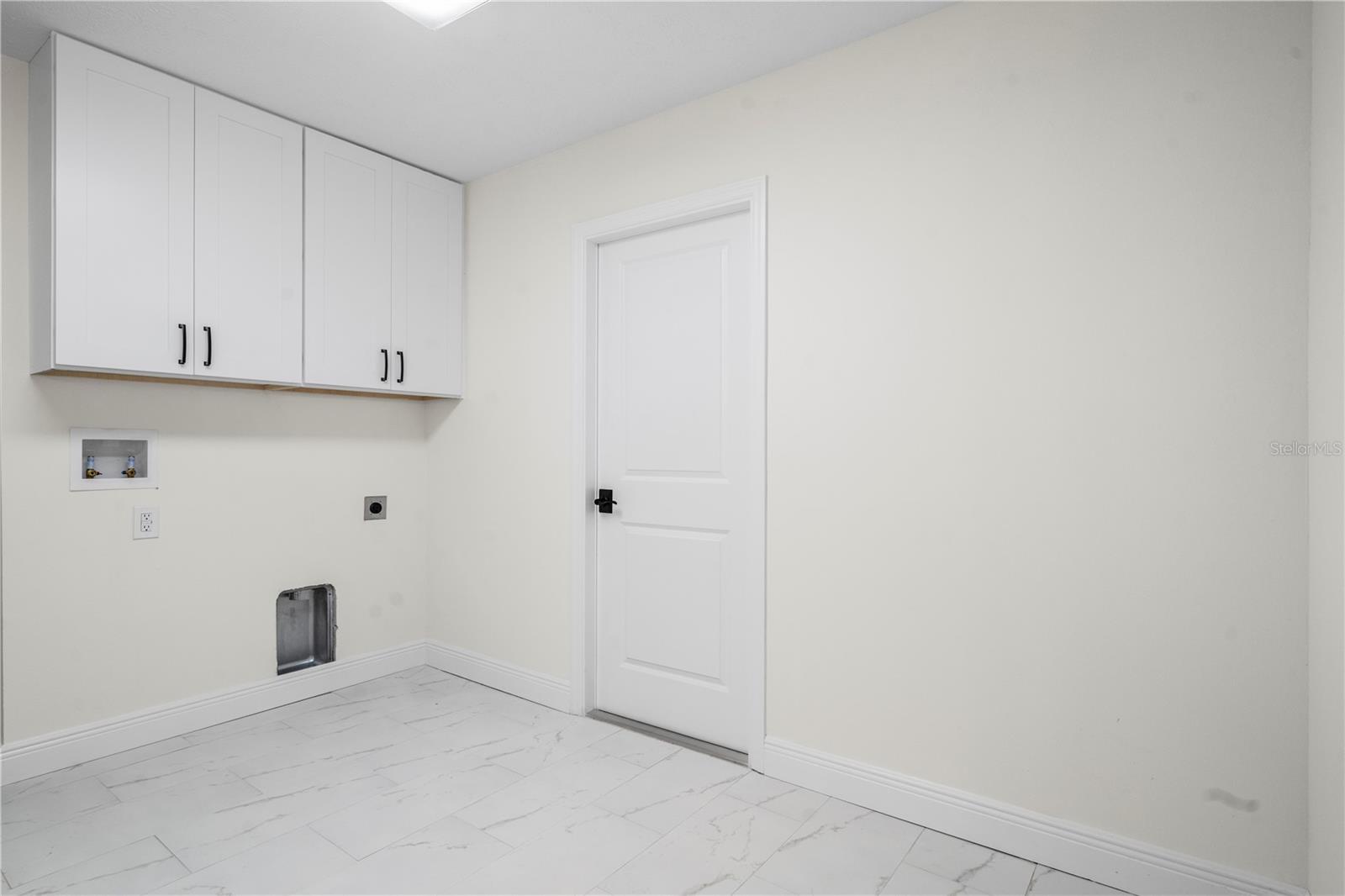 404 DICKMAN DR SW, RUSKIN, FL, 33570