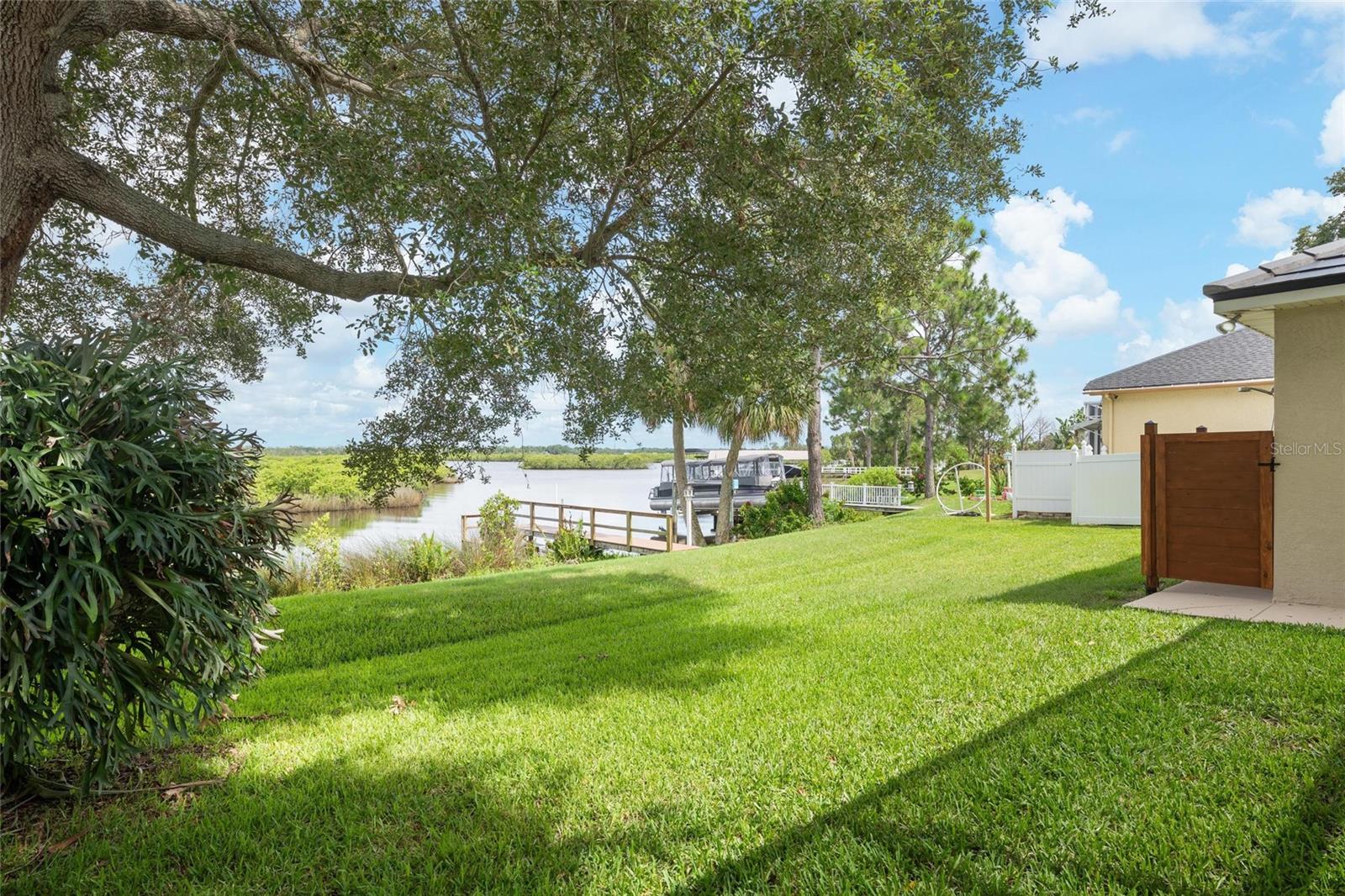 1857 RIVEREDGE DR, TARPON SPRINGS, FL, 34689