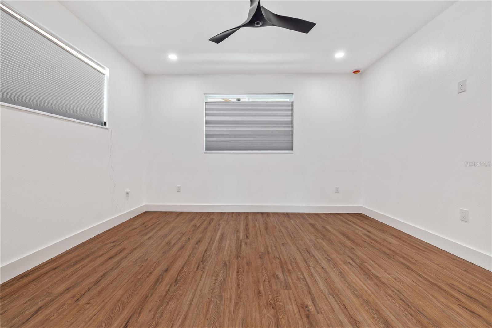 UP STAIRS PRIMARY SUITE