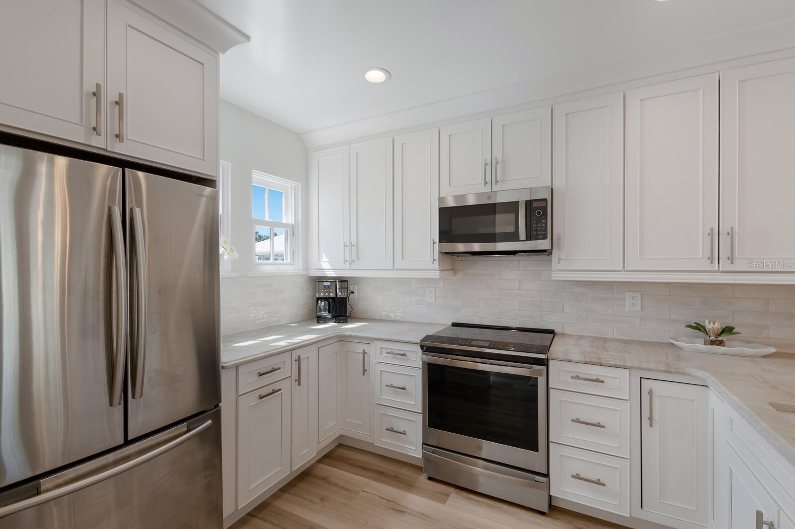 530 5TH ST W #3, BOCA GRANDE, FL, 33921